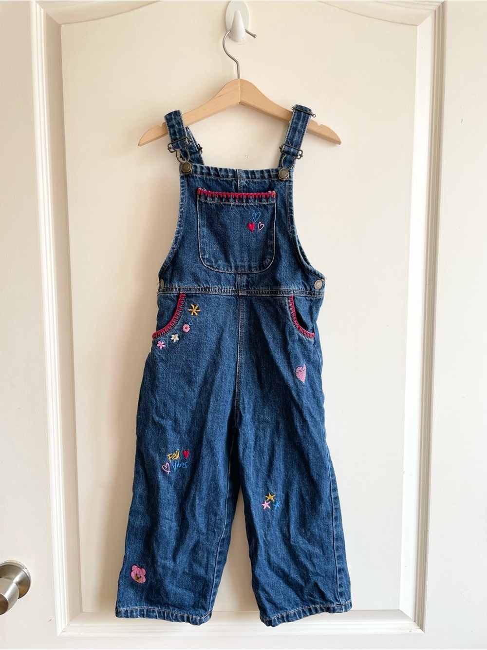 Zara Kids 100% Cotton Denim Embroidered Overalls Flowers Hearts Fall Vibes Sz 5